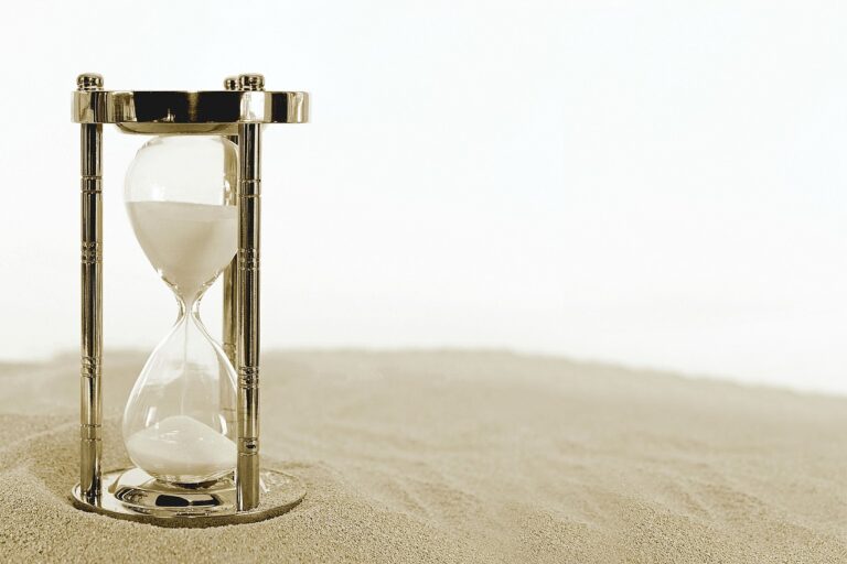Hourglass 2910948